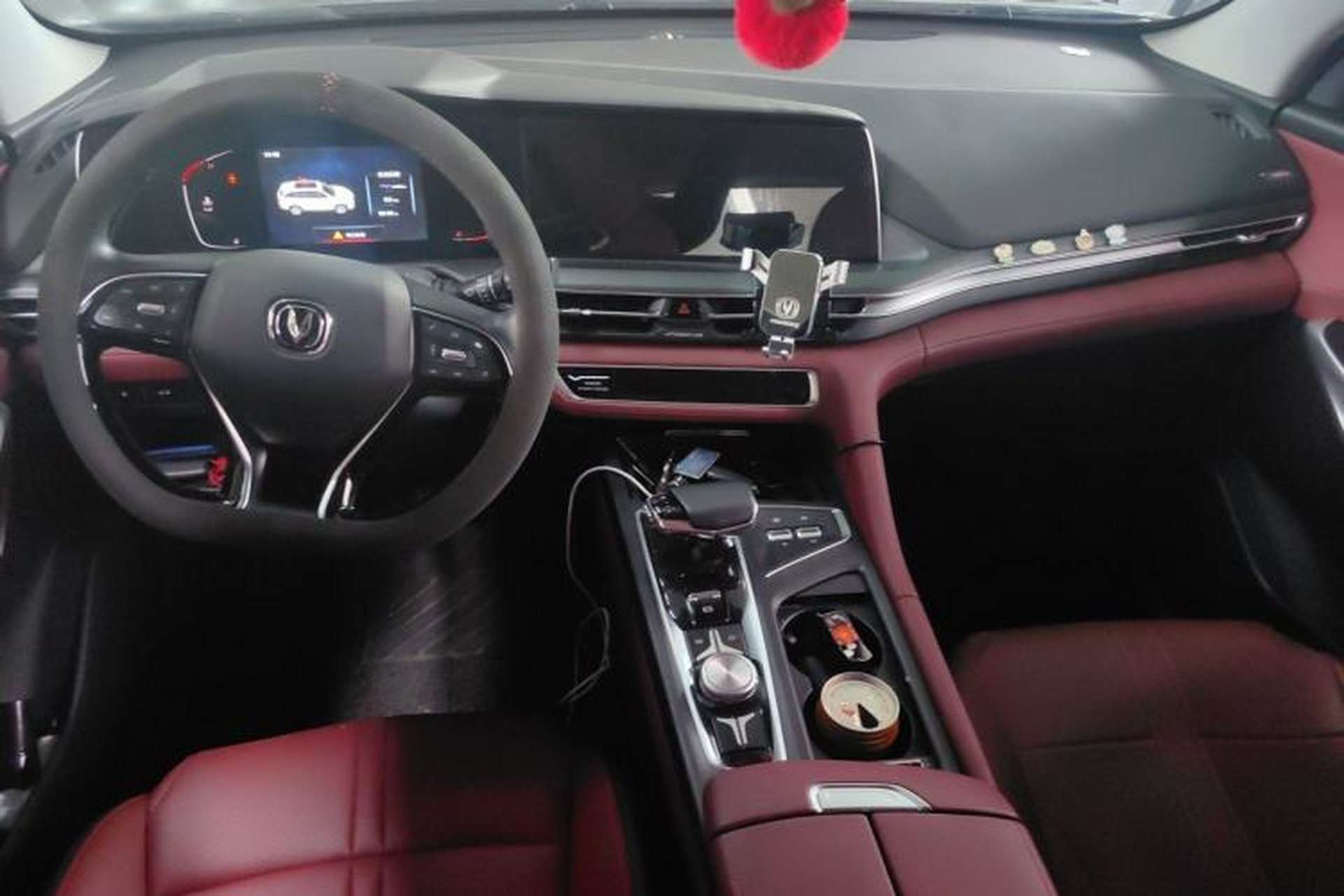 Used CHANGAN CS75 PLUS 2021 2.0T Automatic Pilot Version Center Console