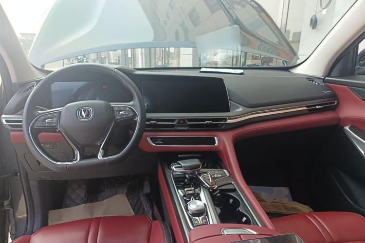 Used CHANGAN CS75 PLUS 2021 2.0T Automatic Flagship Edition Center Console