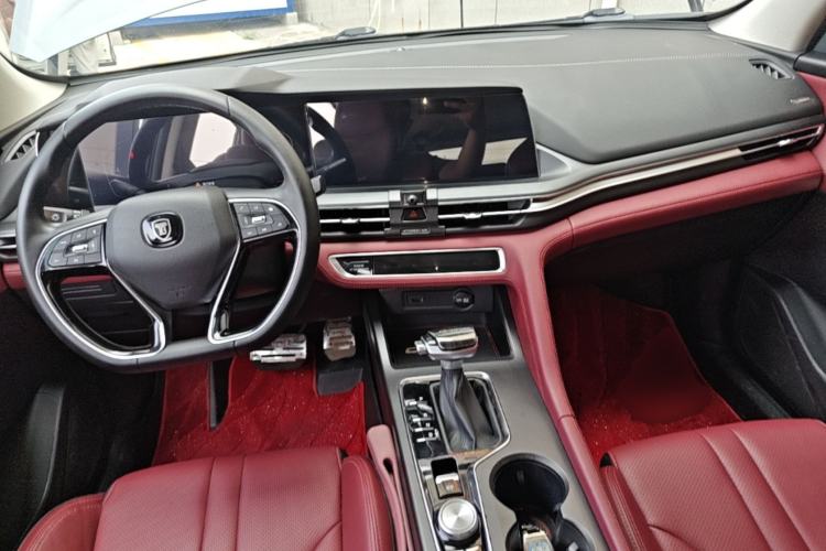 Used CHANGAN CS75 PLUS 2021 1.5T Automatic Luxury Version Center Console