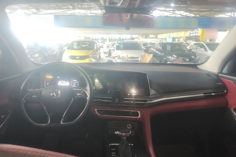 Used CHANGAN CS75 PLUS 2021 1.5T Automatic Luxury Version Center Console