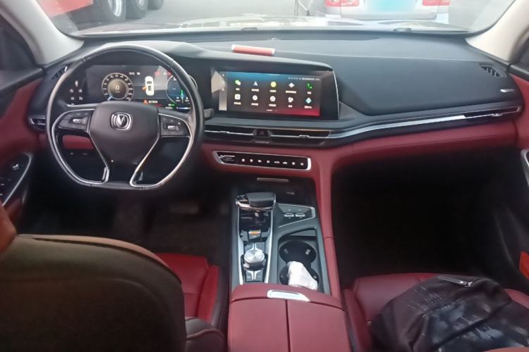 Used CHANGAN CS75 PLUS 2021 2.0T Automatic Flagship Edition Center Console