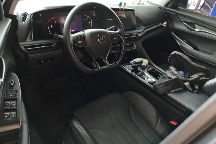 Used CHANGAN CS75 PLUS 2021 1.5T Automatic Prestige Model Driver Seat