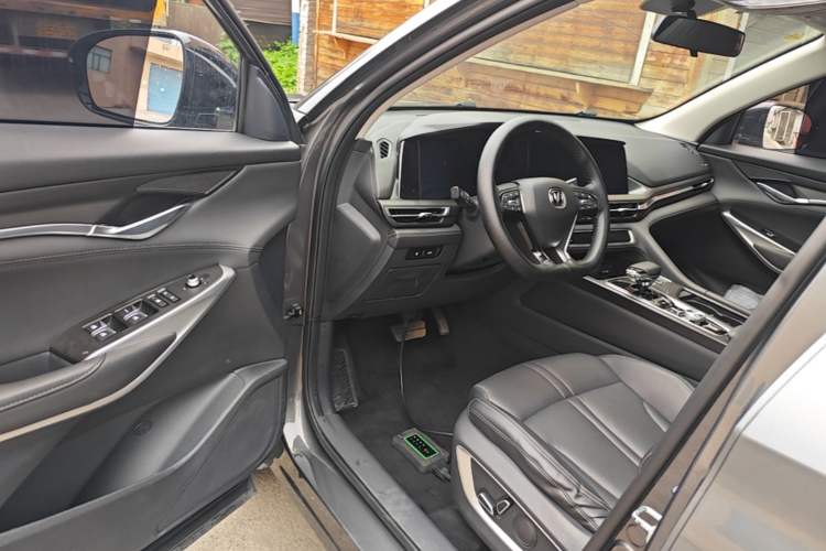Used CHANGAN CS75 PLUS 2021 2.0T Automatic Pilot Version Driver Seat