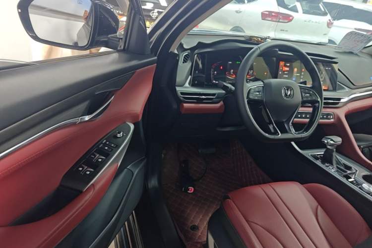 Used CHANGAN CS75 PLUS 2021 1.5T Automatic Luxury Version Driver Seat