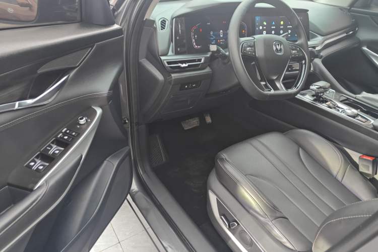 Used CHANGAN CS75 PLUS 2021 1.5T Automatic Prestige Model Driver Seat