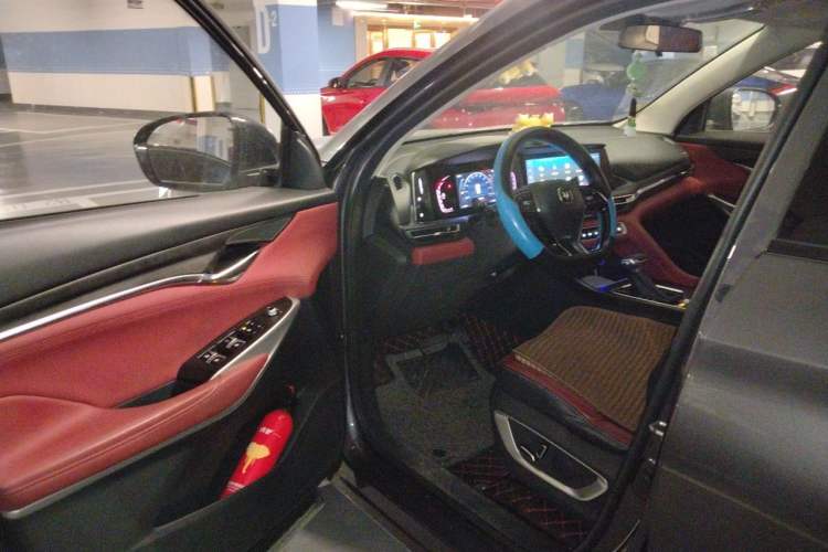 Used CHANGAN CS75 PLUS 2021 1.5T Automatic Luxury Version Driver Seat