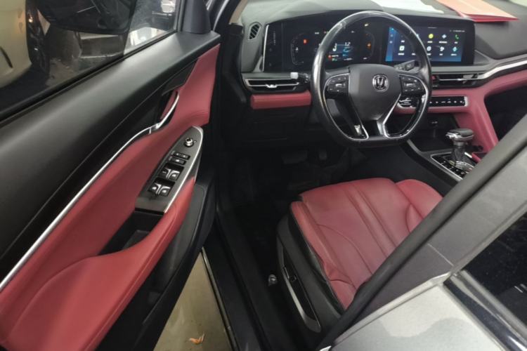 Used CHANGAN CS75 PLUS 2021 1.5T Automatic Luxury Version Driver Seat