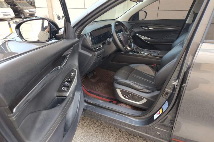 Used CHANGAN CS75 PLUS 2021 2.0T Automatic Pilot Version Driver Seat