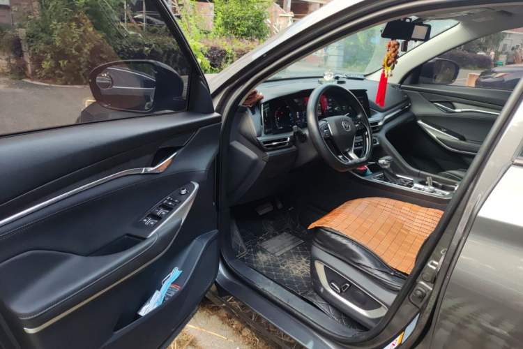 Used CHANGAN CS75 PLUS 2021 1.5T Automatic Luxury Version Driver Seat