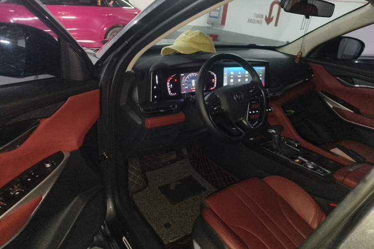 Used CHANGAN CS75 PLUS 2021 1.5T Automatic Luxury Version Driver Seat