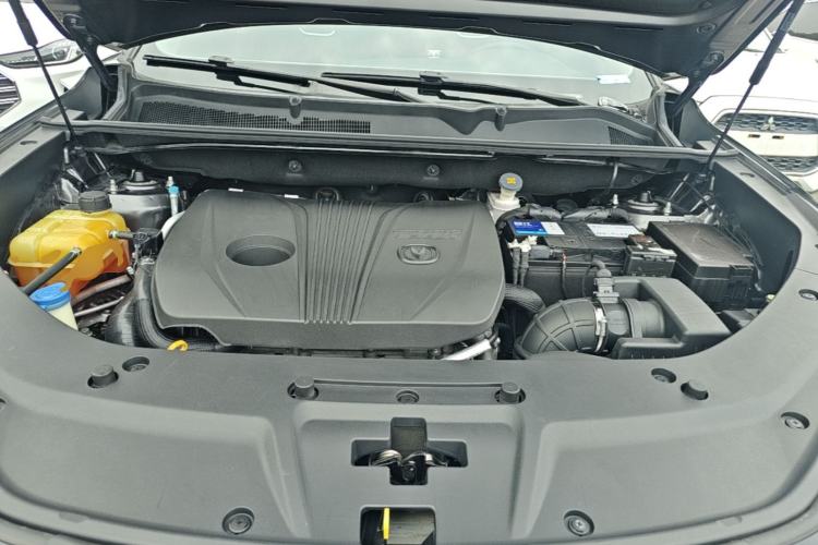 Used CHANGAN CS75 PLUS 2021 2.0T Automatic Pilot Version Engine Bay