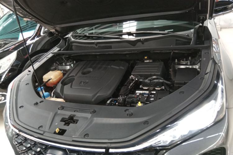 Used CHANGAN CS75 PLUS 2021 1.5T Automatic Luxury Version Engine Bay