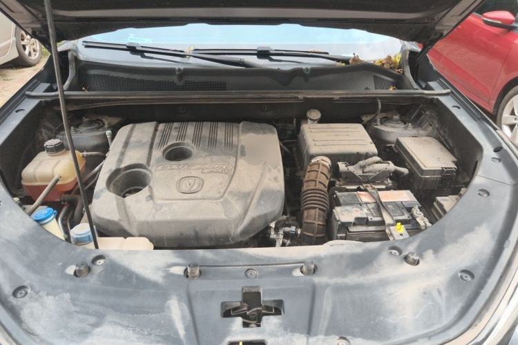 Used CHANGAN CS75 PLUS 2021 1.5T Automatic Luxury Version Engine Bay
