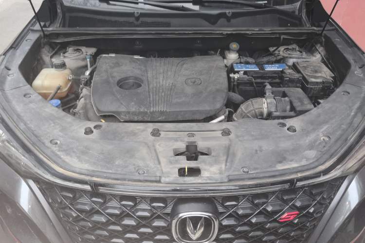 Used CHANGAN CS75 PLUS 2021 2.0T Automatic Pilot Version Engine Bay