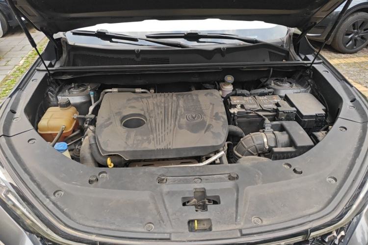 Used CHANGAN CS75 PLUS 2021 2.0T Automatic Pilot Version Engine Bay