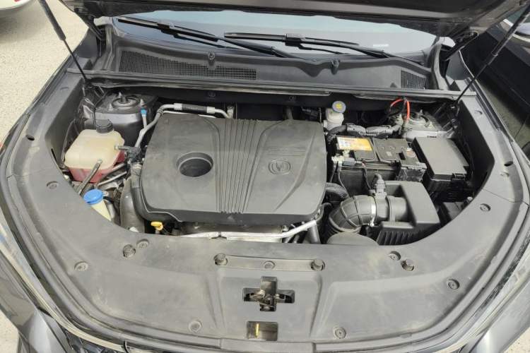 Used CHANGAN CS75 PLUS 2021 2.0T Automatic Pilot Version Engine Bay