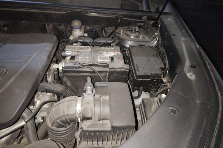 Used CHANGAN CS75 PLUS 2021 2.0T Automatic Flagship Edition Engine Bay Left
