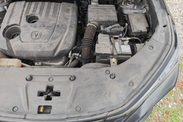 Used CHANGAN CS75 PLUS 2021 1.5T Automatic Luxury Version Engine Bay Left