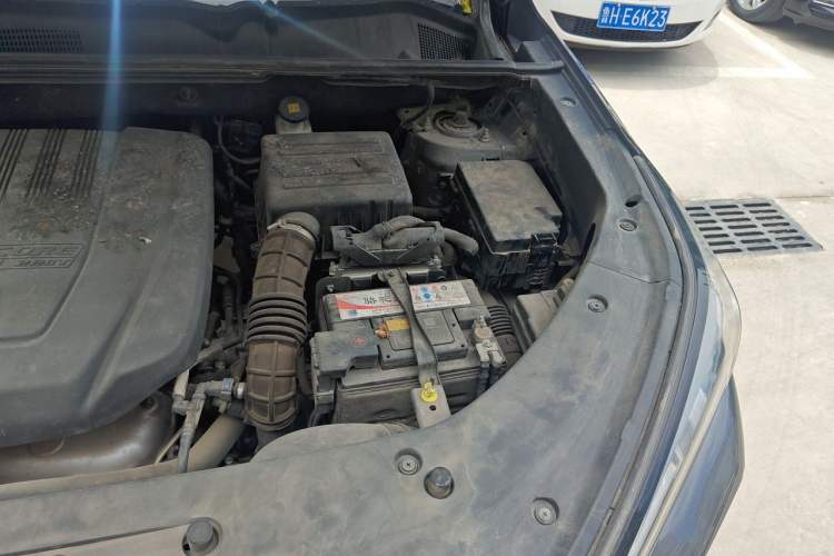 Used CHANGAN CS75 PLUS 2021 1.5T Automatic Luxury Version Engine Bay Left