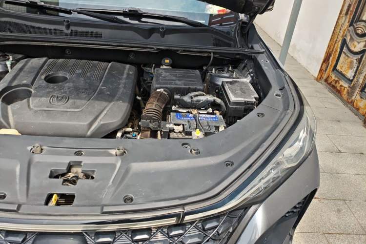 Used CHANGAN CS75 PLUS 2021 1.5T Automatic Luxury Version Engine Bay Left