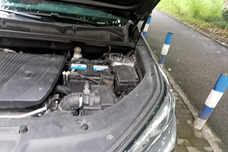 Used CHANGAN CS75 PLUS 2021 2.0T Automatic Flagship Edition Engine Bay Left