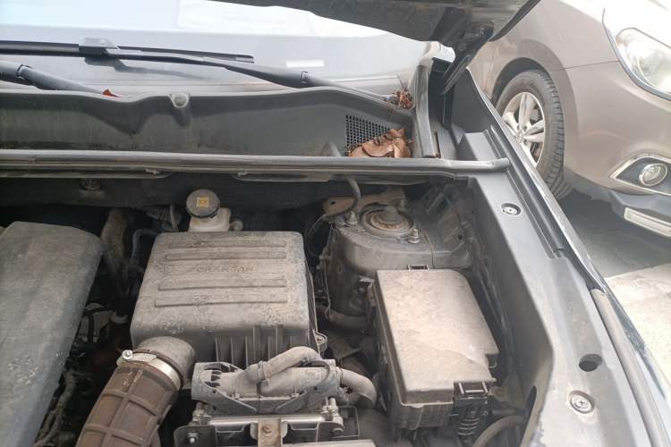 Used CHANGAN CS75 PLUS 2021 1.5T Automatic Luxury Version Engine Bay Left
