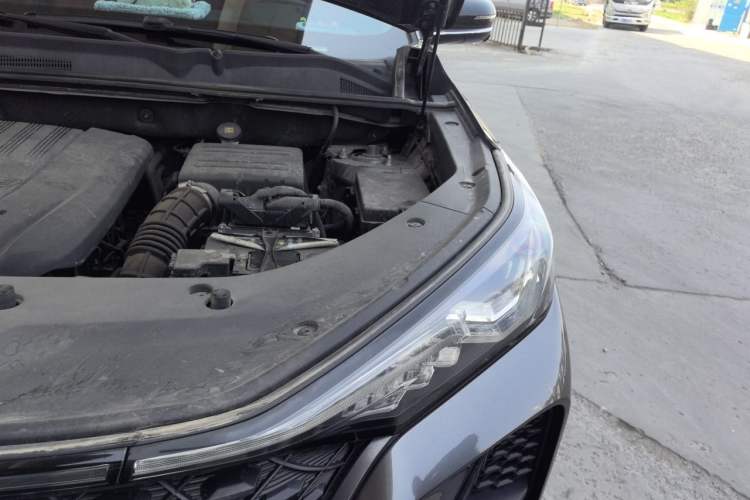 Used CHANGAN CS75 PLUS 2021 1.5T Automatic Prestige Model Engine Bay Left