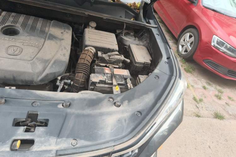 Used CHANGAN CS75 PLUS 2021 1.5T Automatic Luxury Version Engine Bay Left