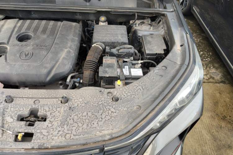 Used CHANGAN CS75 PLUS 2021 1.5T Automatic Luxury Version Engine Bay Left