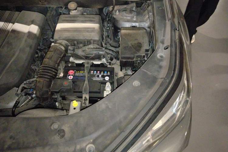 Used CHANGAN CS75 PLUS 2021 1.5T Automatic Luxury Version Engine Bay Left