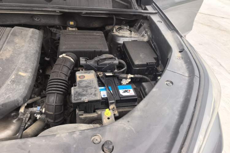 Used CHANGAN CS75 PLUS 2021 1.5T Automatic Luxury Version Engine Bay Left