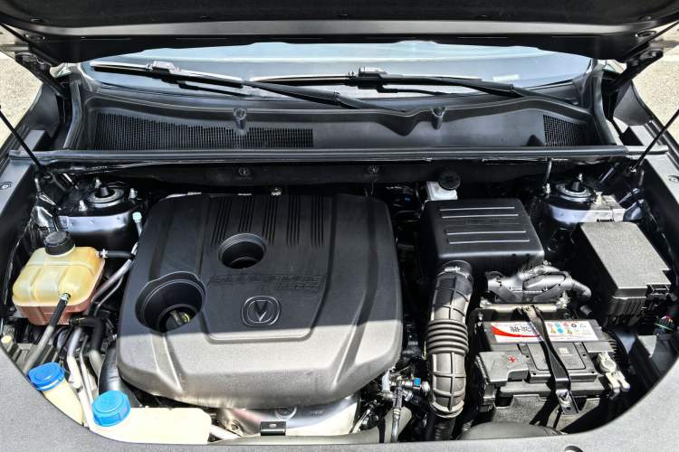Used CHANGAN CS75 PLUS 2021 1.5T Automatic Prestige Model Engine Bay