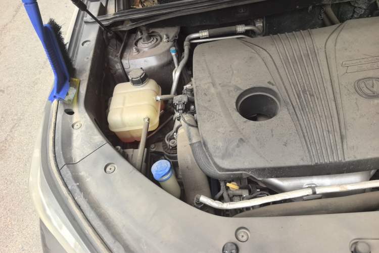 Used CHANGAN CS75 PLUS 2021 2.0T Automatic Pilot Version Engine Bay Right