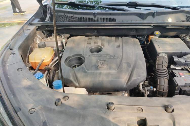 Used CHANGAN CS75 PLUS 2021 1.5T Automatic Luxury Version Engine Bay Right