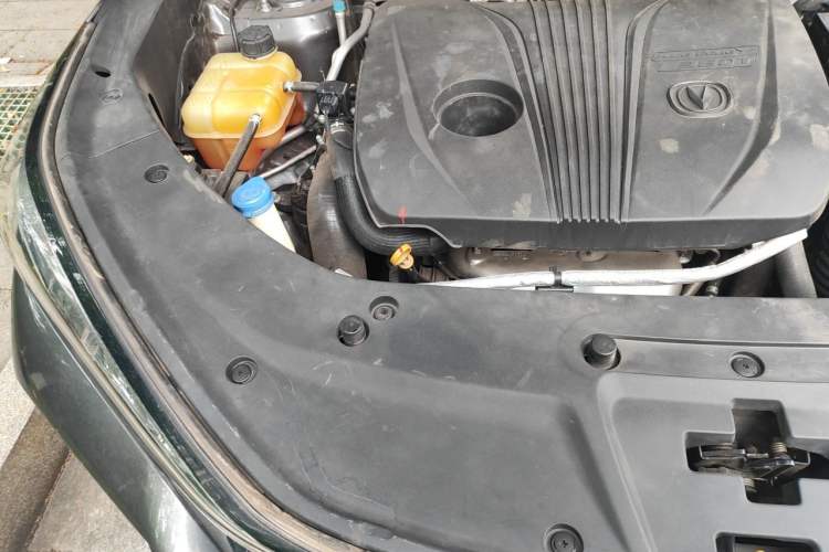 Used CHANGAN CS75 PLUS 2021 2.0T Automatic Pilot Version Engine Bay Right