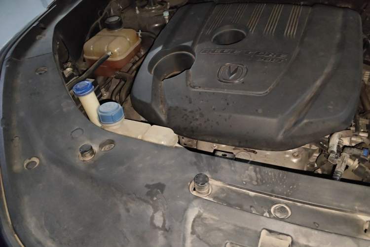 Used CHANGAN CS75 PLUS 2021 1.5T Automatic Prestige Model Engine Bay Right