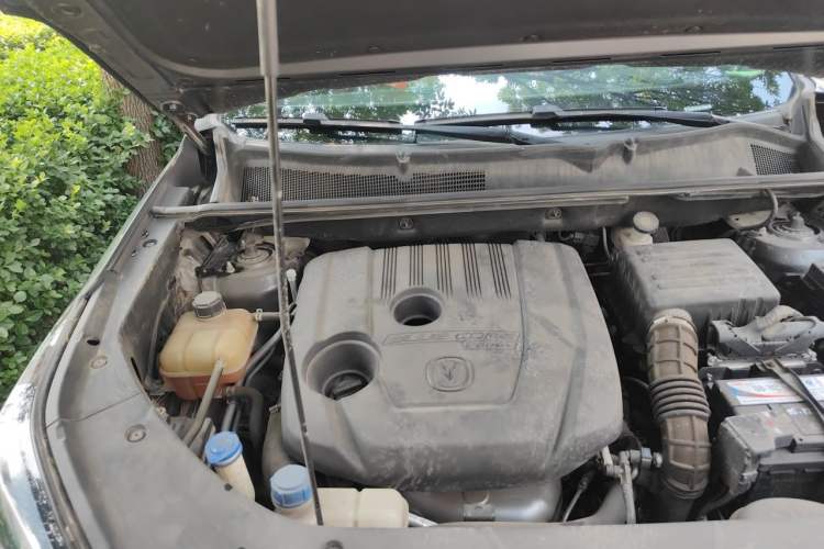 Used CHANGAN CS75 PLUS 2021 1.5T Automatic Luxury Version Engine Bay Right