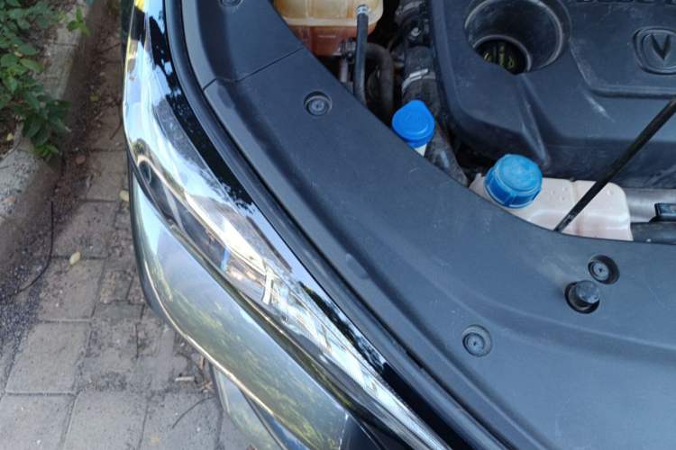 Used CHANGAN CS75 PLUS 2021 1.5T Automatic Luxury Version Engine Bay Right