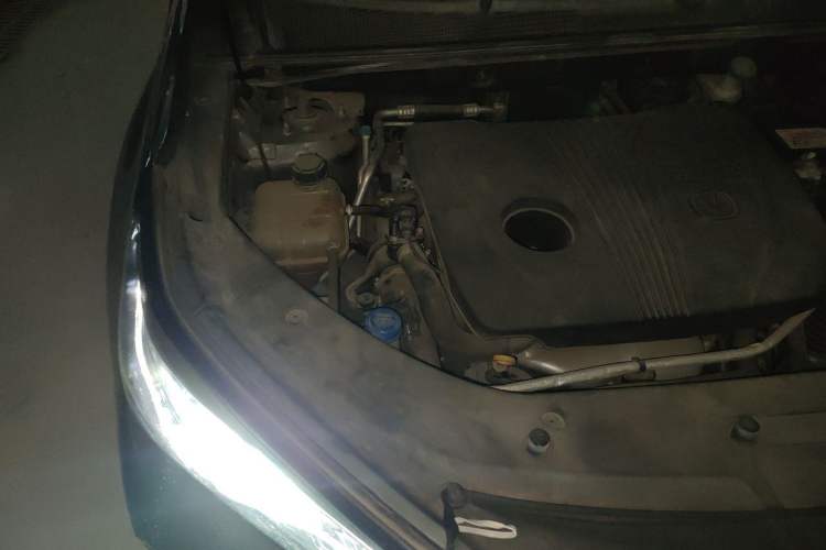 Used CHANGAN CS75 PLUS 2021 2.0T Automatic Pilot Version Engine Bay Right