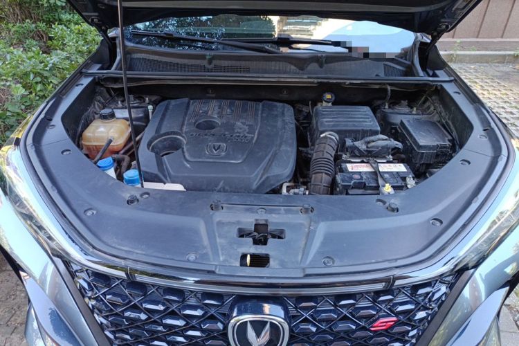 Used CHANGAN CS75 PLUS 2021 1.5T Automatic Luxury Version Engine Bay