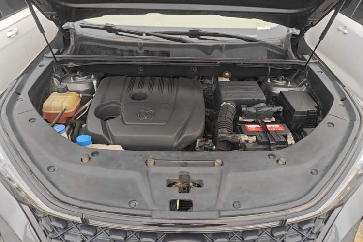 Used CHANGAN CS75 PLUS 2021 1.5T Automatic Prestige Model Engine Bay