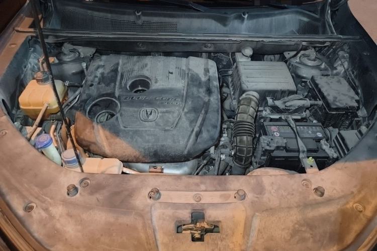 Used CHANGAN CS75 PLUS 2021 1.5T Automatic Luxury Version Engine Bay