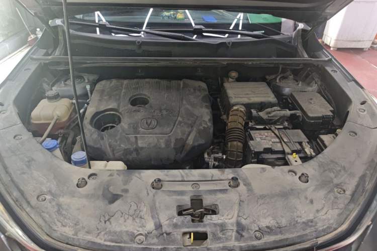 Used CHANGAN CS75 PLUS 2021 1.5T Automatic Luxury Version Engine Bay