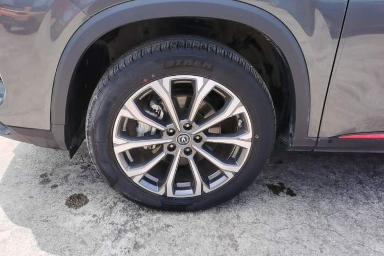 Used CHANGAN CS75 PLUS 2021 2.0T Automatic Pilot Version Exterior 4