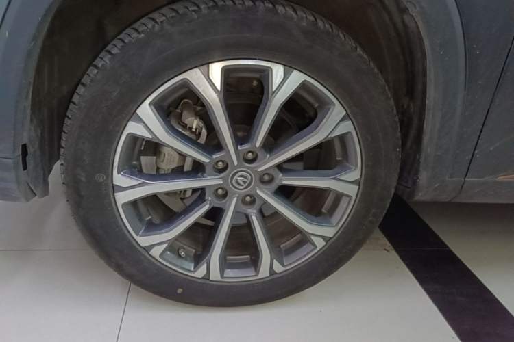 Used CHANGAN CS75 PLUS 2021 2.0T Automatic Pilot Version Exterior 4