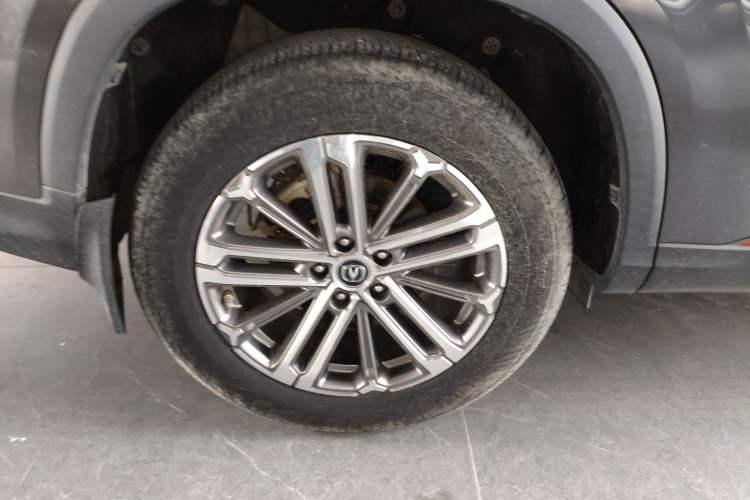 Used CHANGAN CS75 PLUS 2021 1.5T Automatic Prestige Model Exterior 5