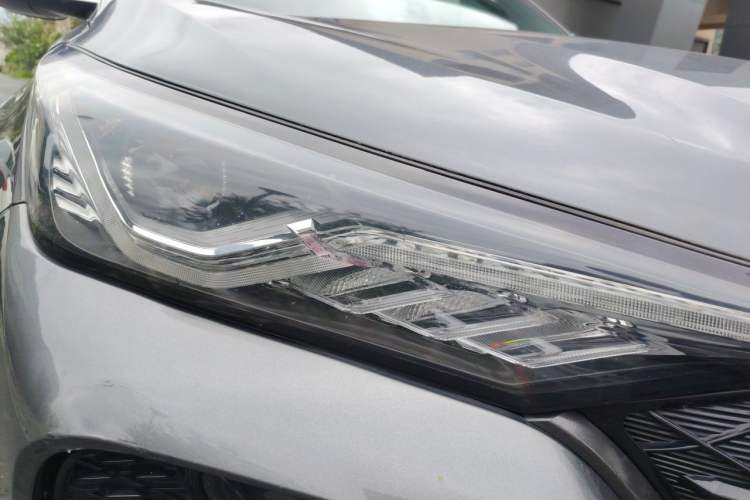 Used CHANGAN CS75 PLUS 2021 1.5T Automatic Prestige Model Exterior 6