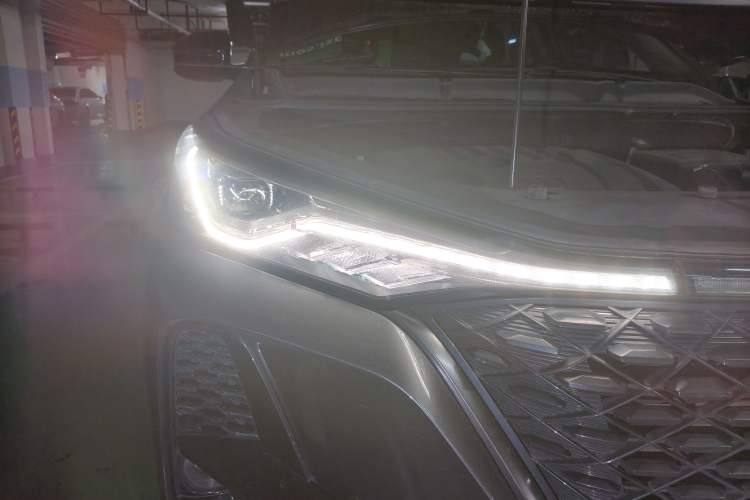 Used CHANGAN CS75 PLUS 2021 1.5T Automatic Luxury Version Exterior 6