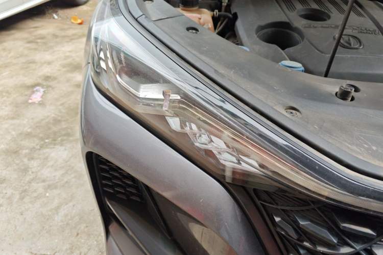 Used CHANGAN CS75 PLUS 2021 1.5T Automatic Luxury Version Exterior 6