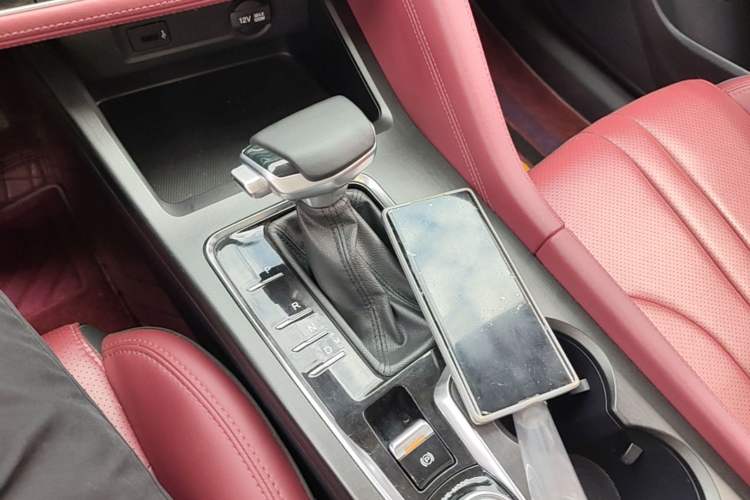 Used CHANGAN CS75 PLUS 2021 1.5T Automatic Luxury Version Gear Lever